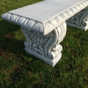 Betongartenbank mit umlaufendem Fries, 125 cm lang 5