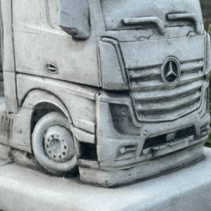 LKW Modell Beton, Mercedes mit Auflieger als Blumentopf 14