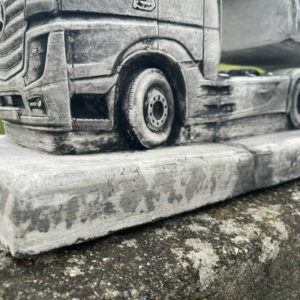 LKW Modell Beton, Mercedes mit Auflieger als Blumentopf 10