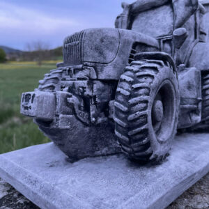 Blumentopf Beton gross, Traktor mit Anhänger zum Bepflanzen 5