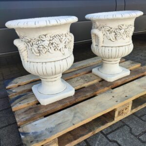 Steinvase aus Beton für den Garten, 50 cm hoch 5