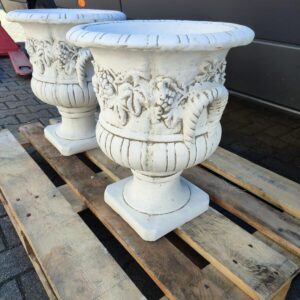 Steinvase aus Beton für den Garten, 50 cm hoch 6
