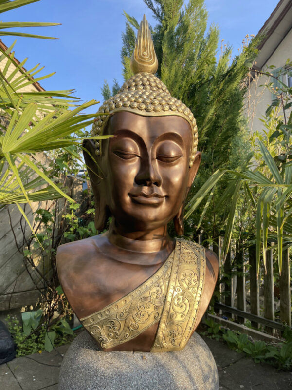 XXL Buddhafigur Büste, 117 cm hoch als Gartendeko