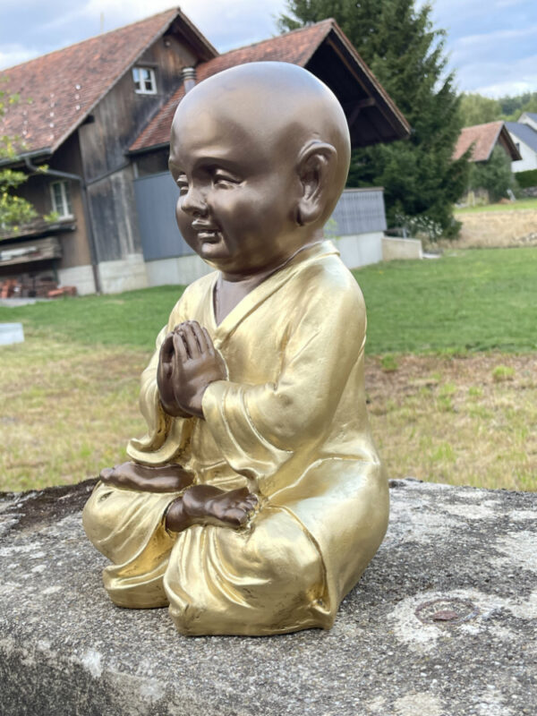 Dekostatue buddhistischer Mönch am Beten, 38 cm hoch 3