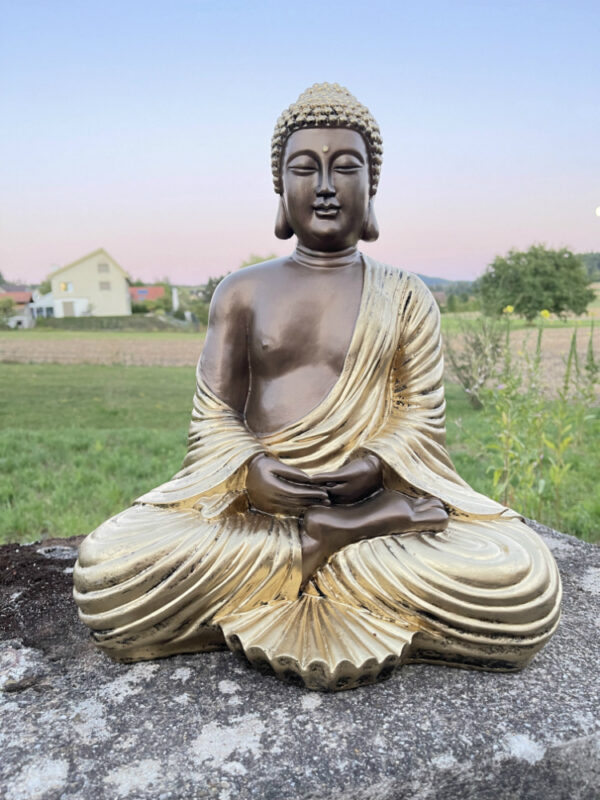 Buddha Statue meditierend, 40 cm hoch 2