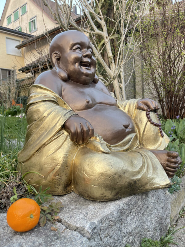 Glücksbuddha mit Glückskette, 60 cm hoch 2