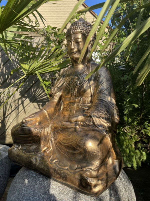 Buddha Figur auf Kissen sitzend, 70 cm hoch 9