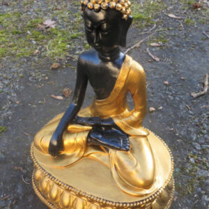 Buddha Figur Tempelwächter mit Bhumisparsha Mudra, H: 33cm