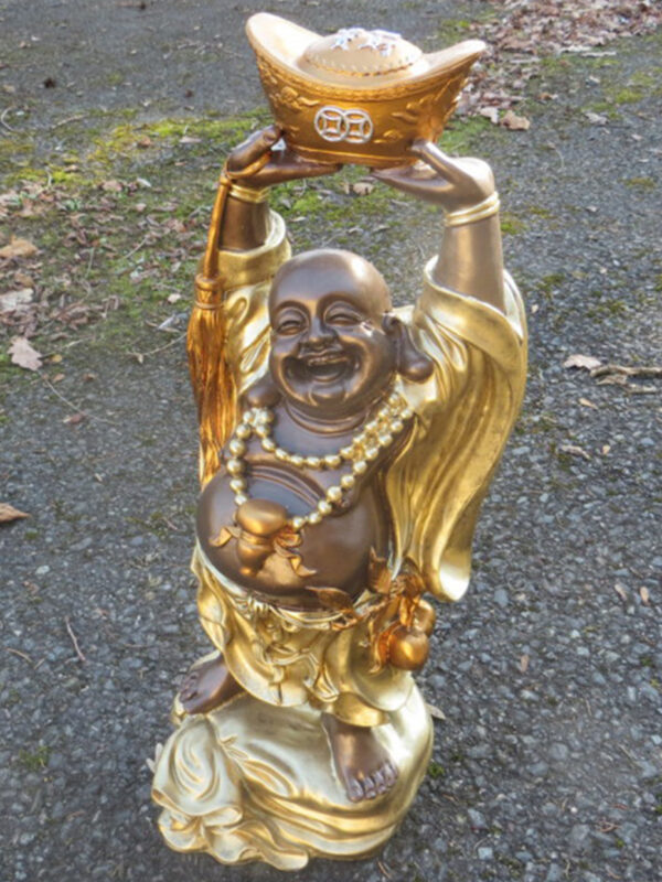 Lachender Buddha hebt Opferschale in die Höhe, 60 cm hoch