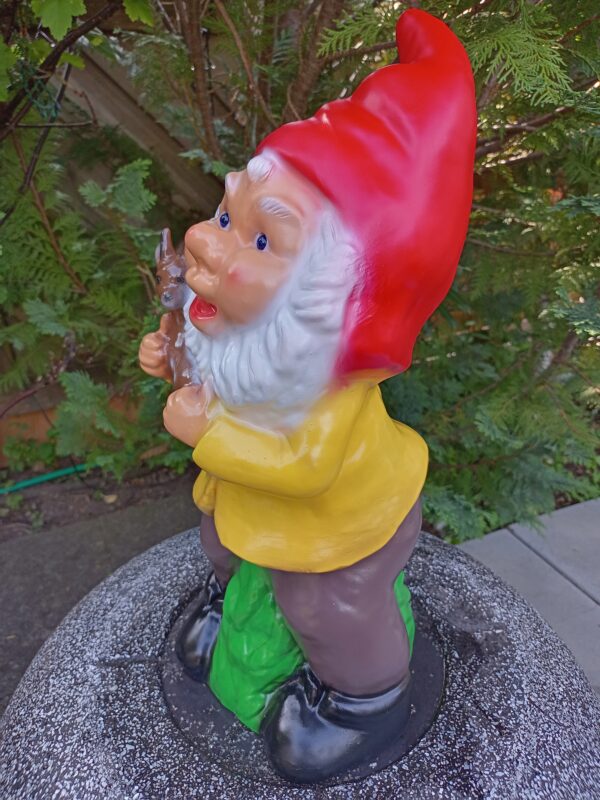 Grosser Deko-Gartenzwerg mit Bambi, 45 cm hoch 8