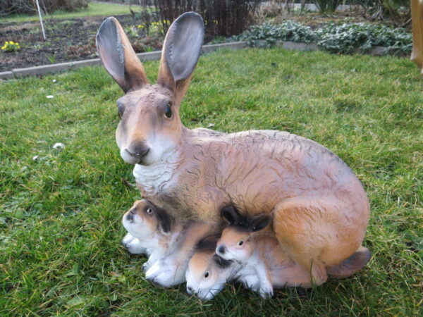 Osterhäsin mit 3 Jungen, 35 cm hoch 12