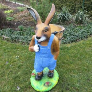 Grosser Osterhase mit Rückenkorb zum füllen, 110 cm hoch 3