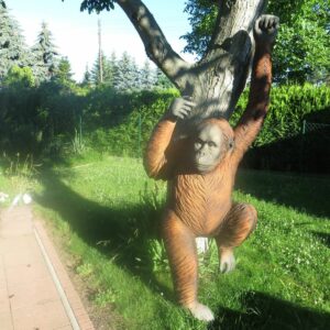Deko Affe lebensgrosser Orang Utan, 2,4 Meter hoch 3