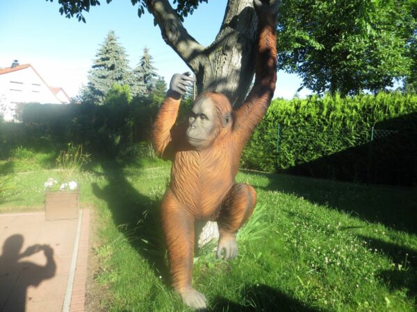 Deko Affe lebensgrosser Orang Utan, 2,4 Meter hoch 6