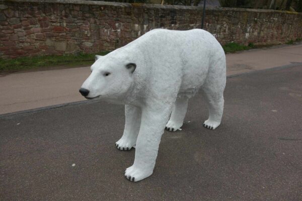 Deko Eisbär lebensgross, 190 cm lang 7