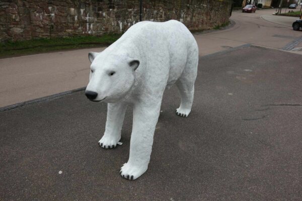 Deko Eisbär lebensgross, 190 cm lang 8