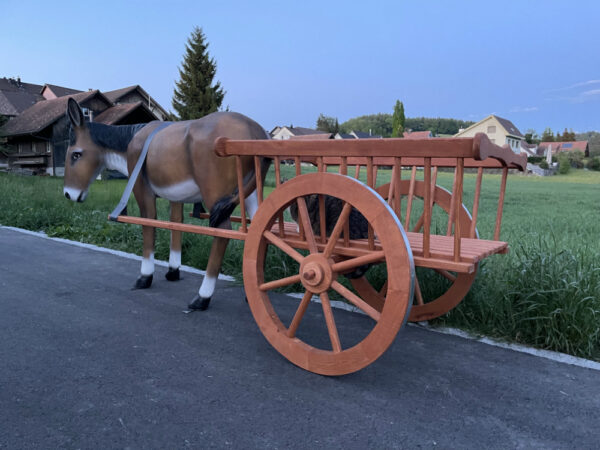 Deko Esel lebensgross mit Wagen 1-Achser, 260 cm lang 9