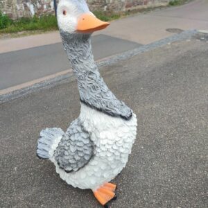 Grosse Deko Gans für den Garten, verschiedene Farben, 75 cm 4
