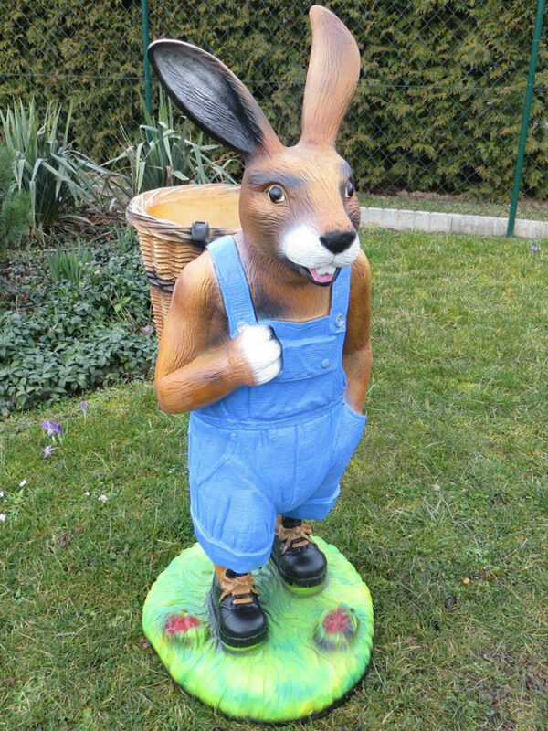 Grosser Deko Hase mit leerer Kiepe für den Garten, 110 cm hoch