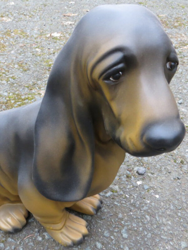 Basset Hound sitzend als Gartendeko, 43 cm 2