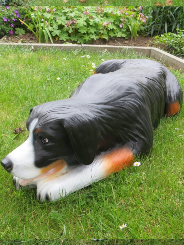 Berner Sennenhund für Gartendeko, liegend, 98 cm lang 5