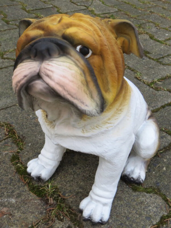 Sitzende Deko Bulldogge für draussen und drinnen, 30 cm hoch 2