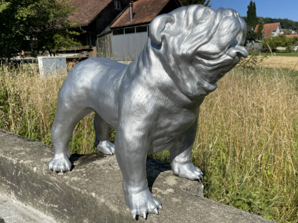 Englische Bulldoggenfigur in Silber oder individuell, 90 cm lang