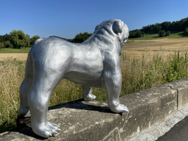 Englische Bulldoggenfigur in Silber oder individuell, 90 cm lang 5