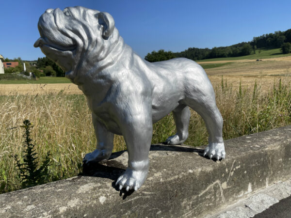 Englische Bulldoggenfigur in Silber oder individuell, 90 cm lang 8