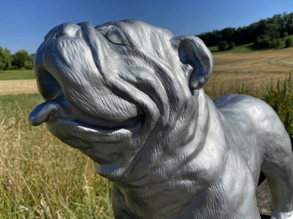 Englische Bulldoggenfigur in Silber oder individuell, 90 cm lang 9