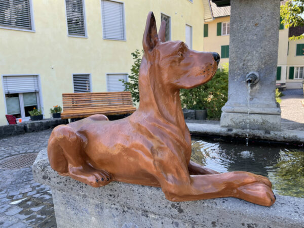 Deutsche Dogge, Figur für die Gartendeko, liegend, 85 cm lang 2