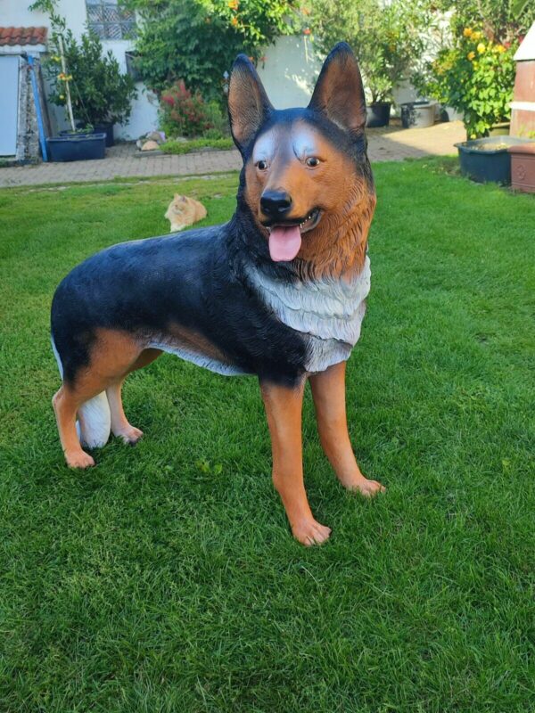 Stehender deutscher Schäferhund für den Garten, 110 cm lang 9
