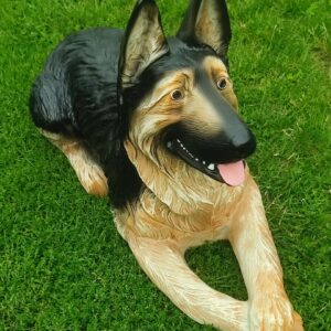 Gartendeko Figur deutscher Schäferhund, liegend, 90 cm lang