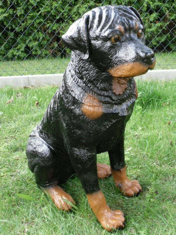 Sitzender Deko Rottweiler für Garten oder Wohnung, 65 cm hoch 2