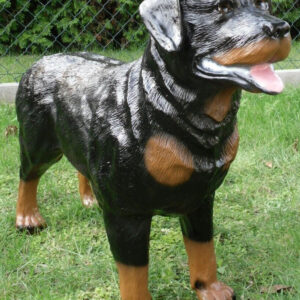 Lebensgrosser, stehender Rottweiler als Gartendeko, 70 cm hoch 1