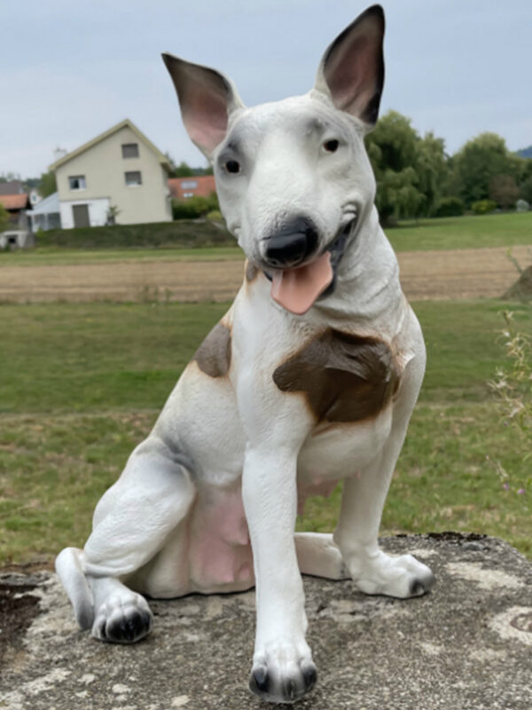 Bullterrier Deko für draussen und drinnen, sitzend, 50 cm hoch