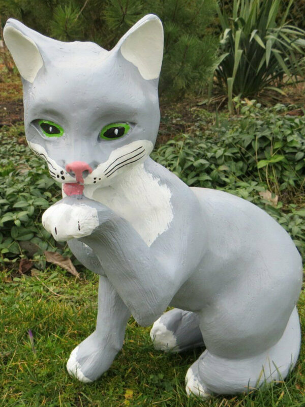 Katzenfigur Deko, Pfote leckend, verschiedene Farben, H:50 cm 4