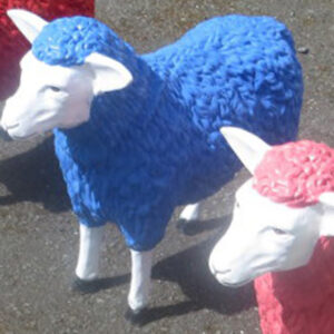 Grosse Dekofigur Schaf in Blau, 60 cm hoch