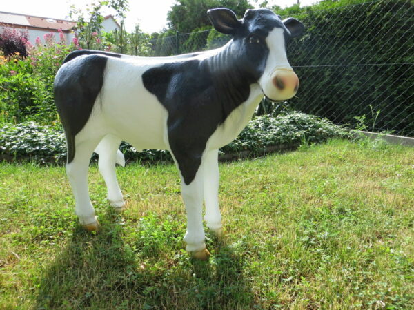 Kalbfigur Deko, 65 cm hoch, schwarz-weiss für den Garten 2