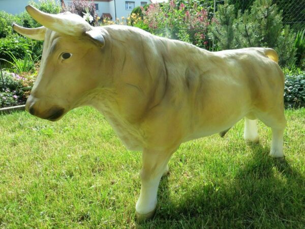 Deko Stier Figur für den Garten, beige, 65 cm hoch 4