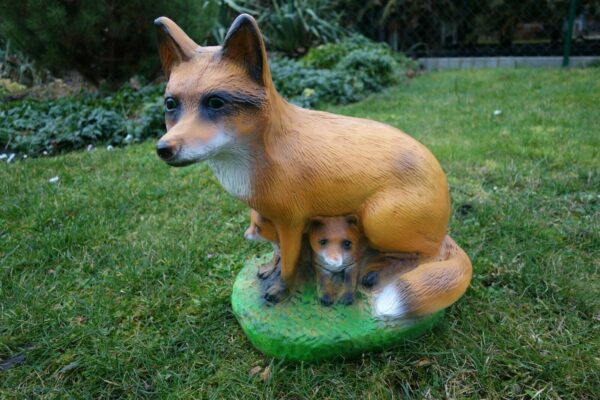 Gartendekofigur Fuchs, Fähe mit 2 Welpen, 40 cm hoch 7