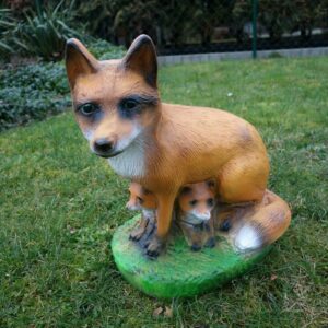 Gartendekofigur Fuchs, Fähe mit 2 Welpen, 40 cm hoch 1
