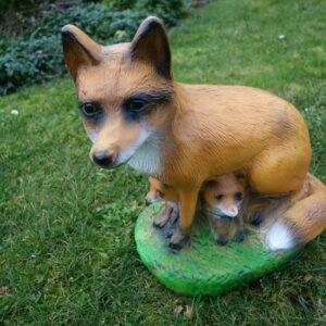 Gartendekofigur Fuchs, Fähe mit 2 Welpen, 40 cm hoch 3