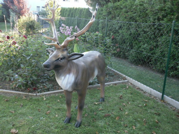 Deko Hirschfigur für den Garten, 160 cm hoch 2