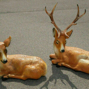 2 Hirschfiguren im Paar, Hirsch und Hirschkuh liegend 7