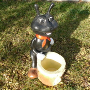 Ameisenfigur für Gartendeko, mit Blumenkübel, 50 cm hoch