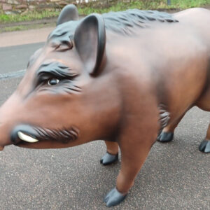 Grosse Eberfigur für den Garten, 125 cm lang 1
