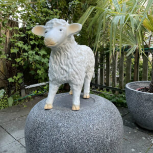Krippenfiguren 4 Schafe passend zur Krippe 80cm hoch 1