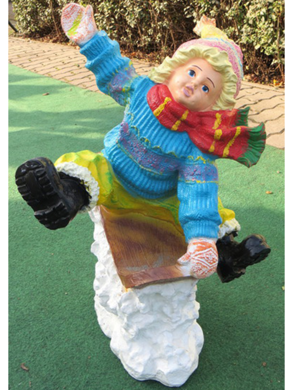 Deko Figur zu Weihnachten – Mädchen auf Snowboard, 55 cm hoch