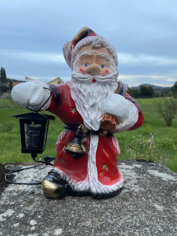 Weihnachtsmann Deko beleuchtet mit Laterne 230V, 40 cm hoch